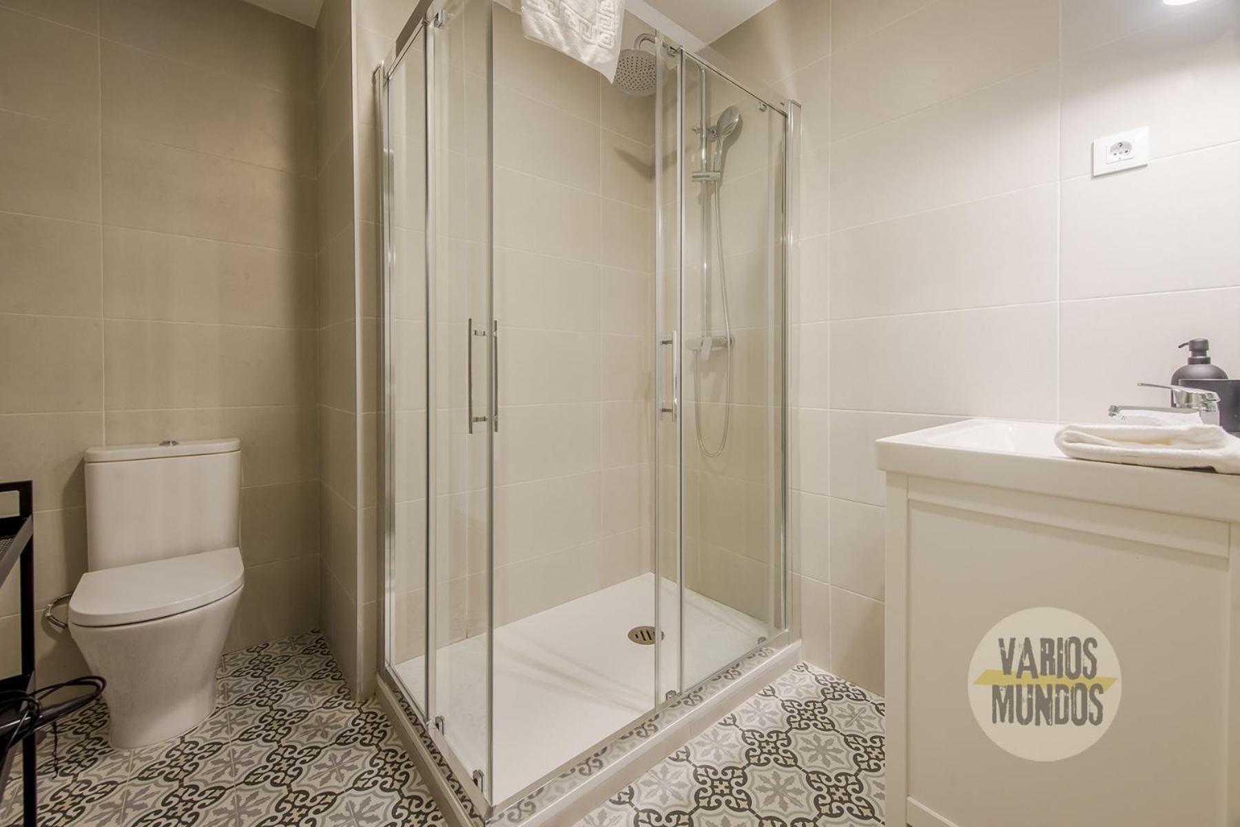 Apartamento Madrid Para 9 En La Latina, Calle Encomienda Madrid